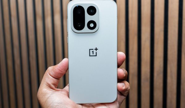 OnePlus 15